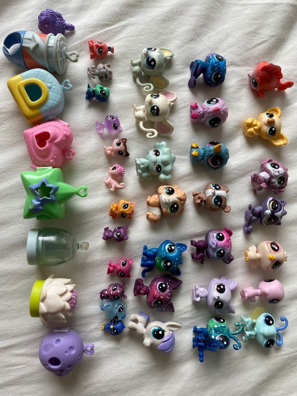 Littlest Pet Shop figuureja