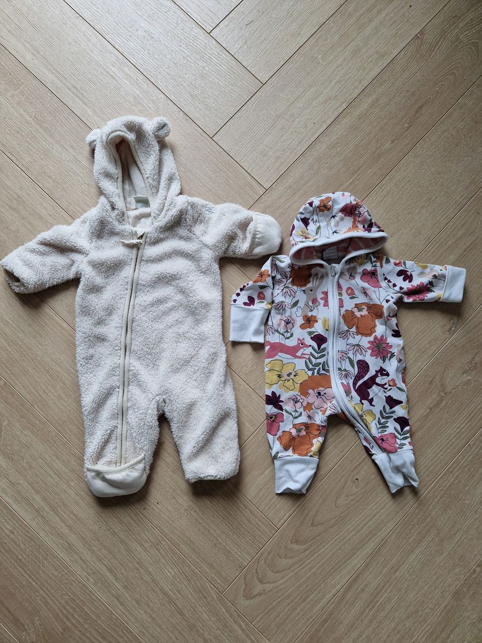 Teddypuku ja jumpsuit 50