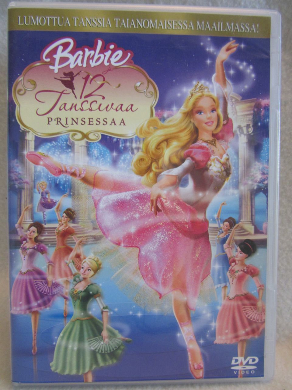 Barbie ja 12 tanssivaa prinsessaa dvd