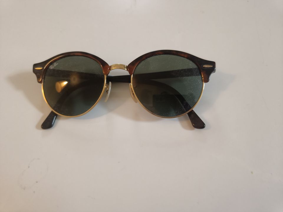 Ray Ban clubround aurinkolasit