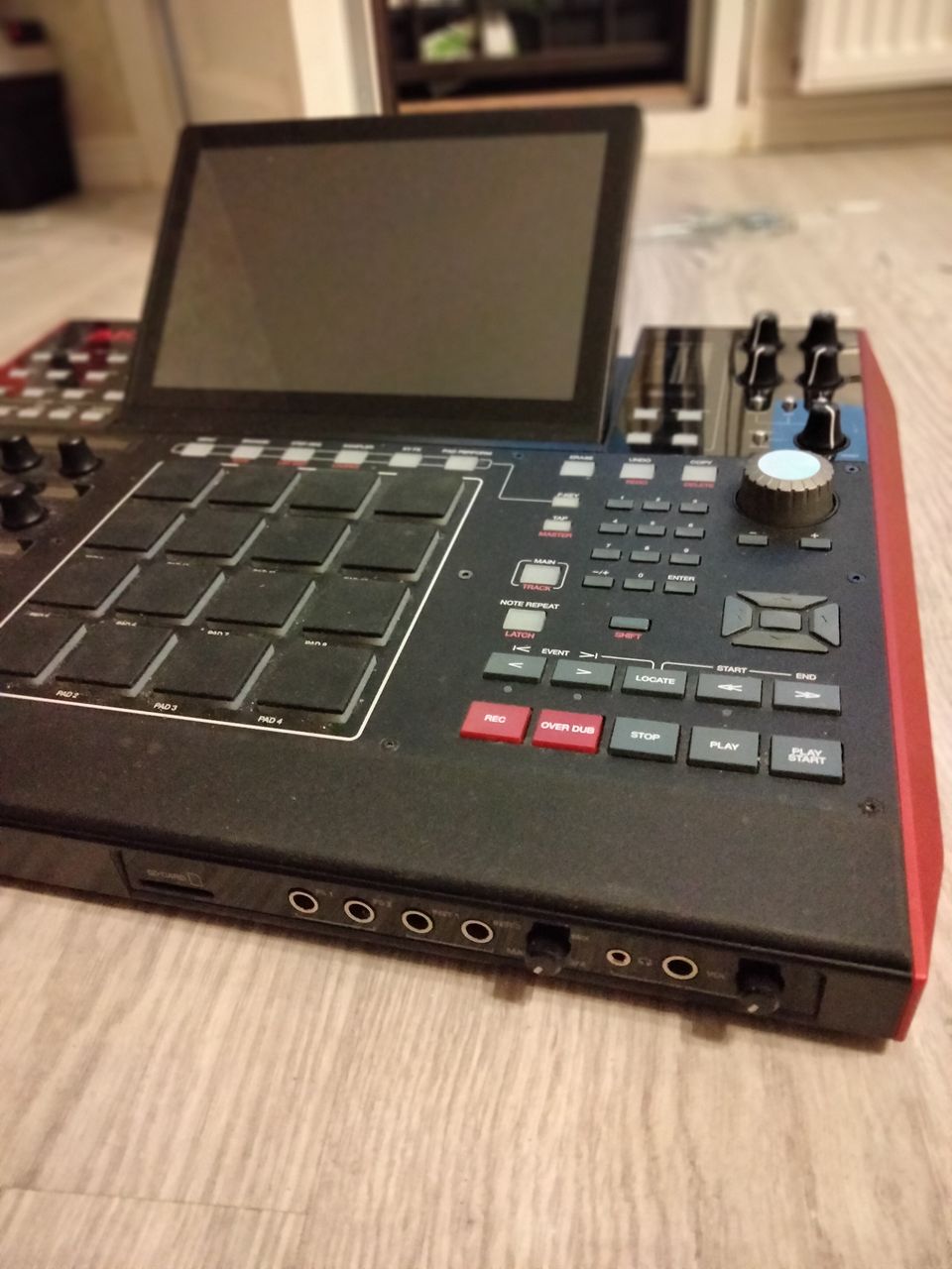 Akai MPCX