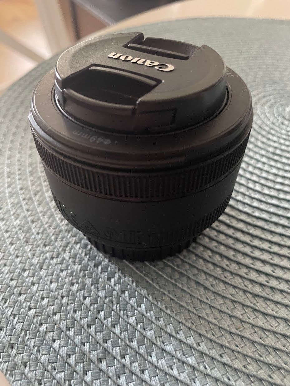 Canon EF-S 50mm 1.8 STM