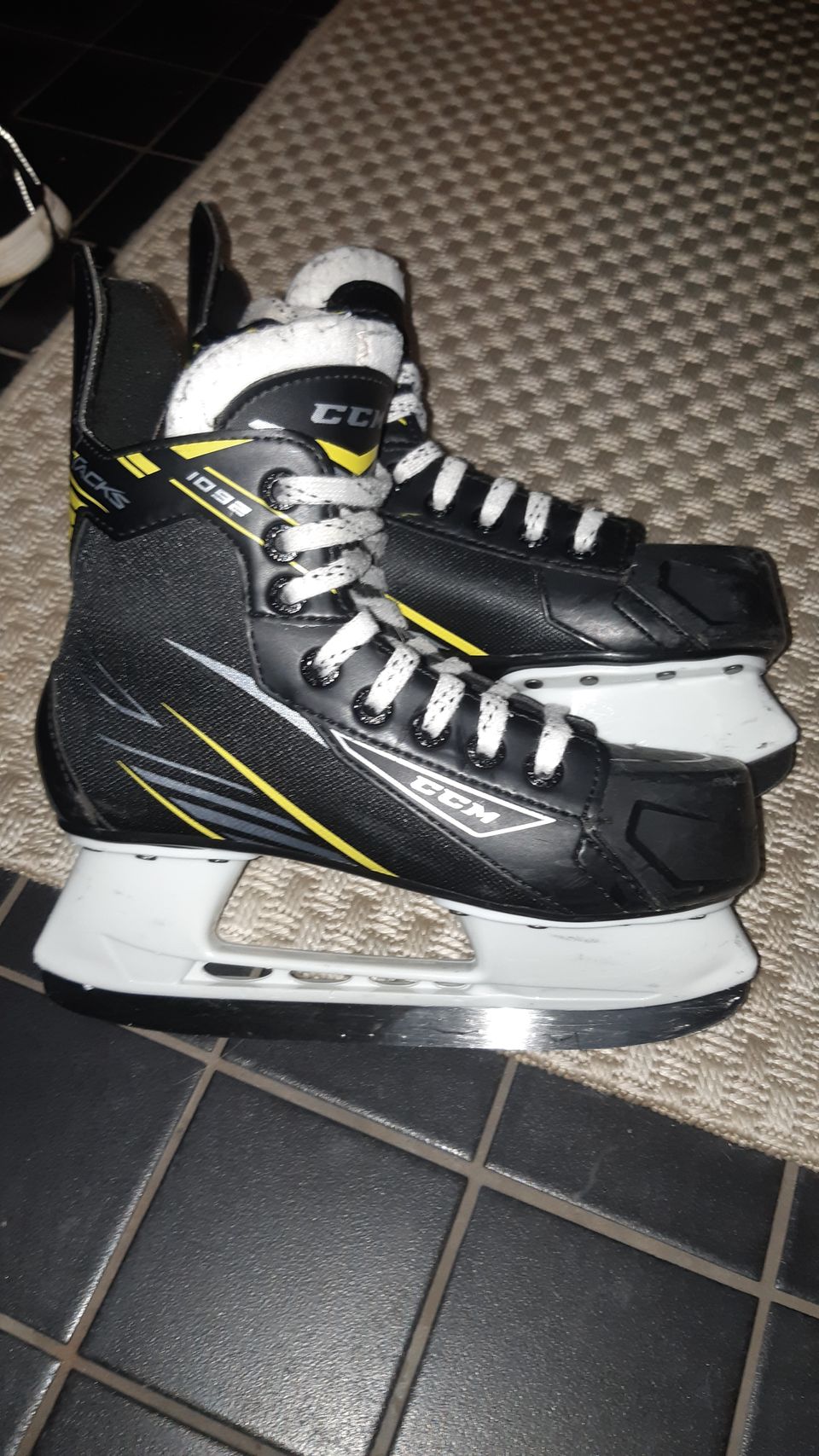 CCM tacks koko 35.