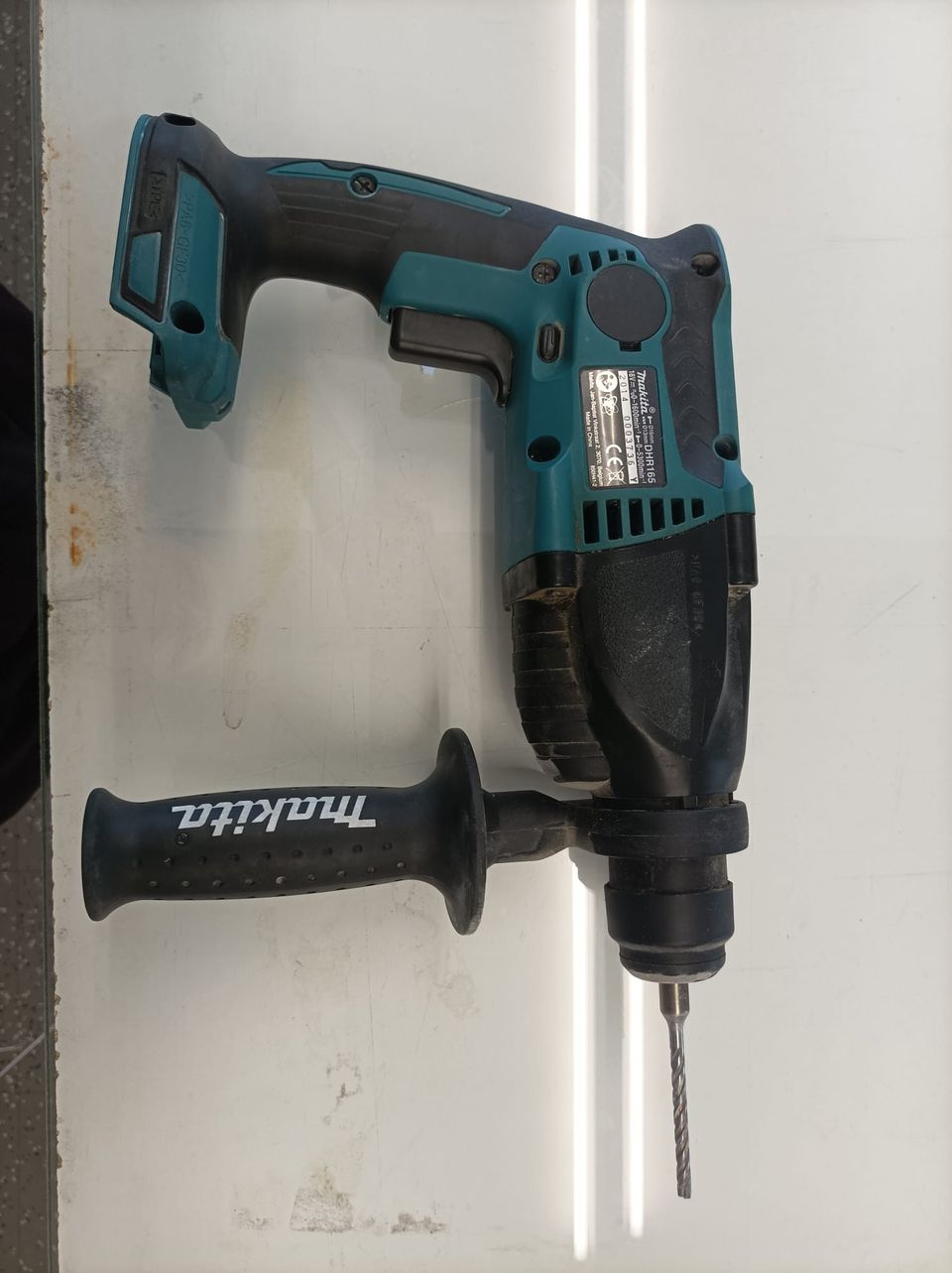 Makita poravasara dhr165