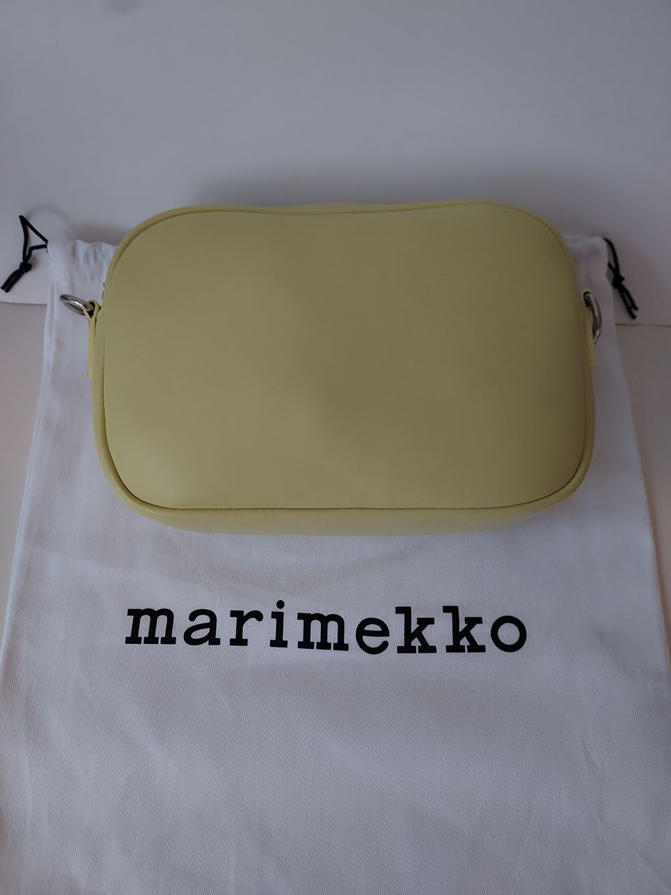 Marimekko Soft Gratha laukku vaaleankeltainen