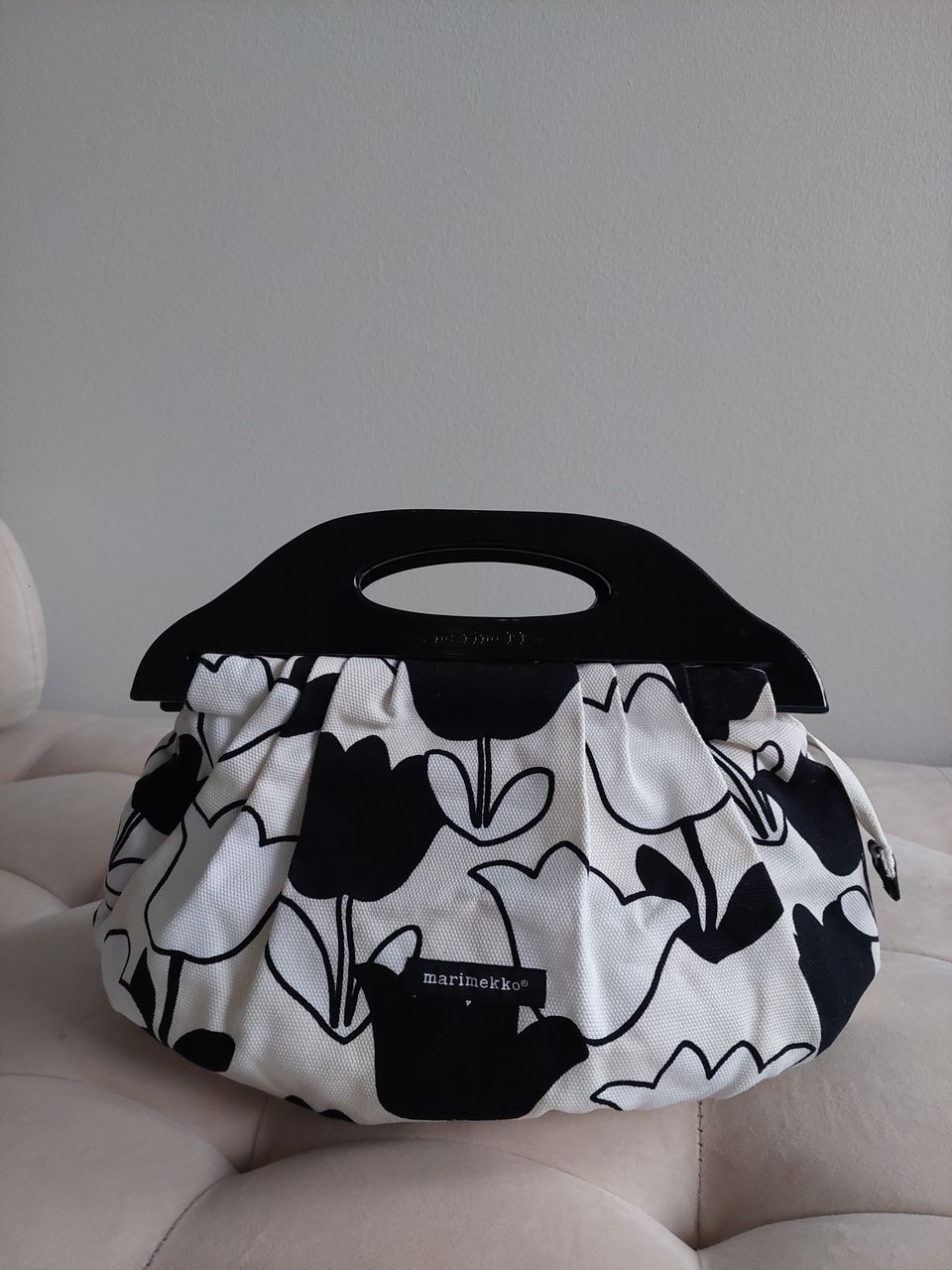 Marimekko mustavalkoinen clutch