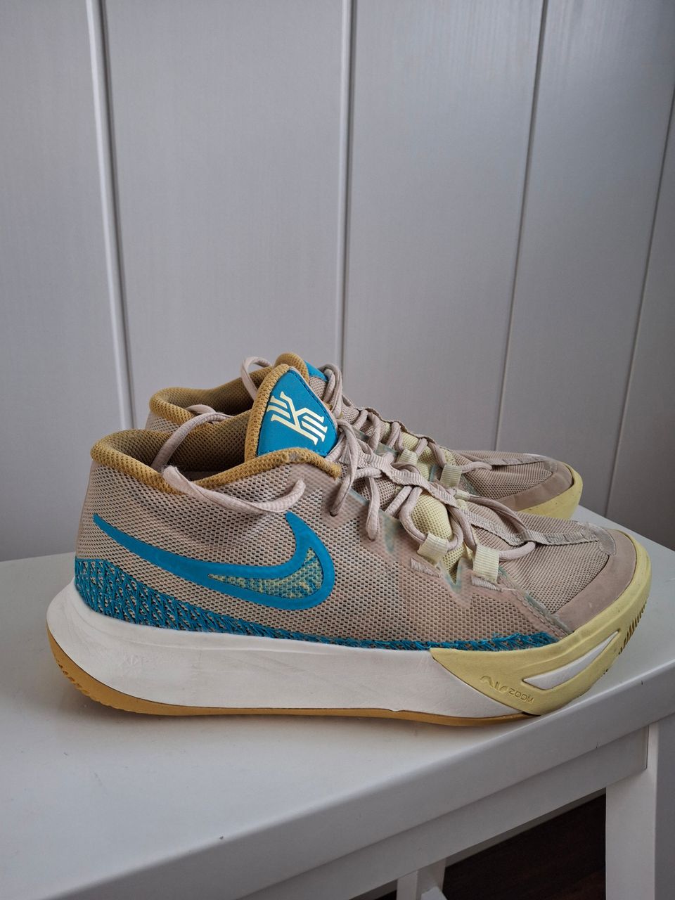 Nike KYRIE FLYTRAP 6 - Koripallokengät koko 39