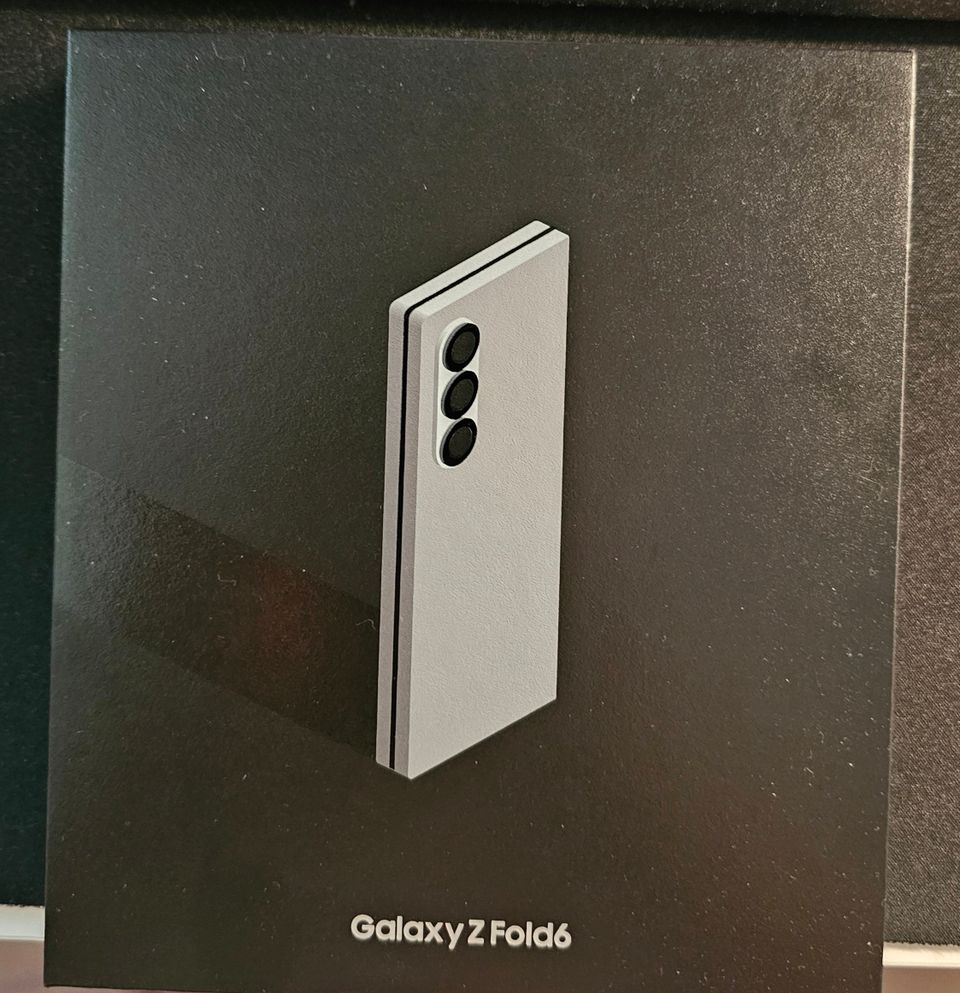 SAMSUNG Z Fold6 512MB