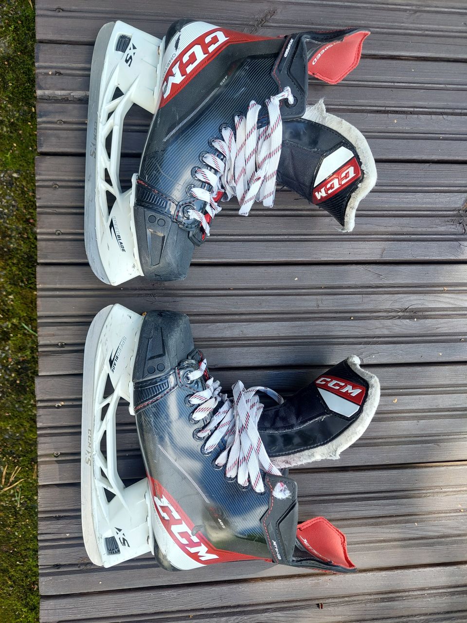 Luistimet CCM Jetspeed FT 485 koko 6.5