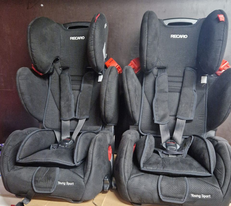 Turvaistuin Recaro Young Sport x 2.