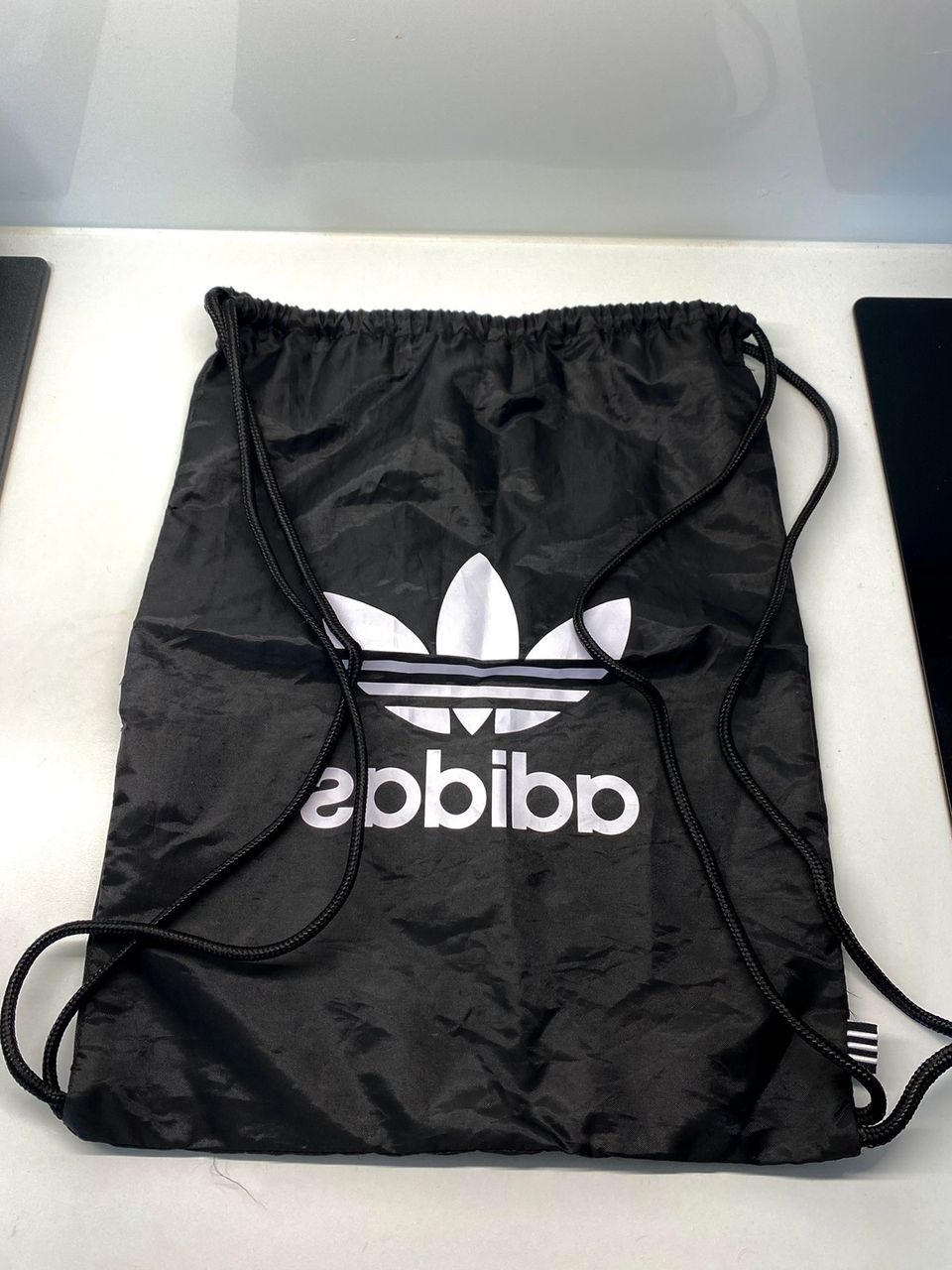 Adidas Gym kassi