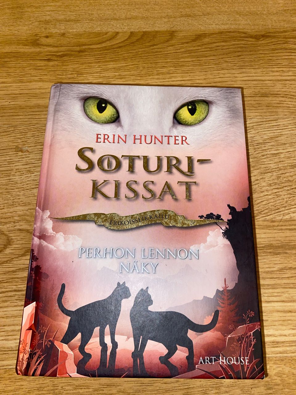 Erin Hunter: Soturikissat erikoisseikkailu Perhonlennon näky