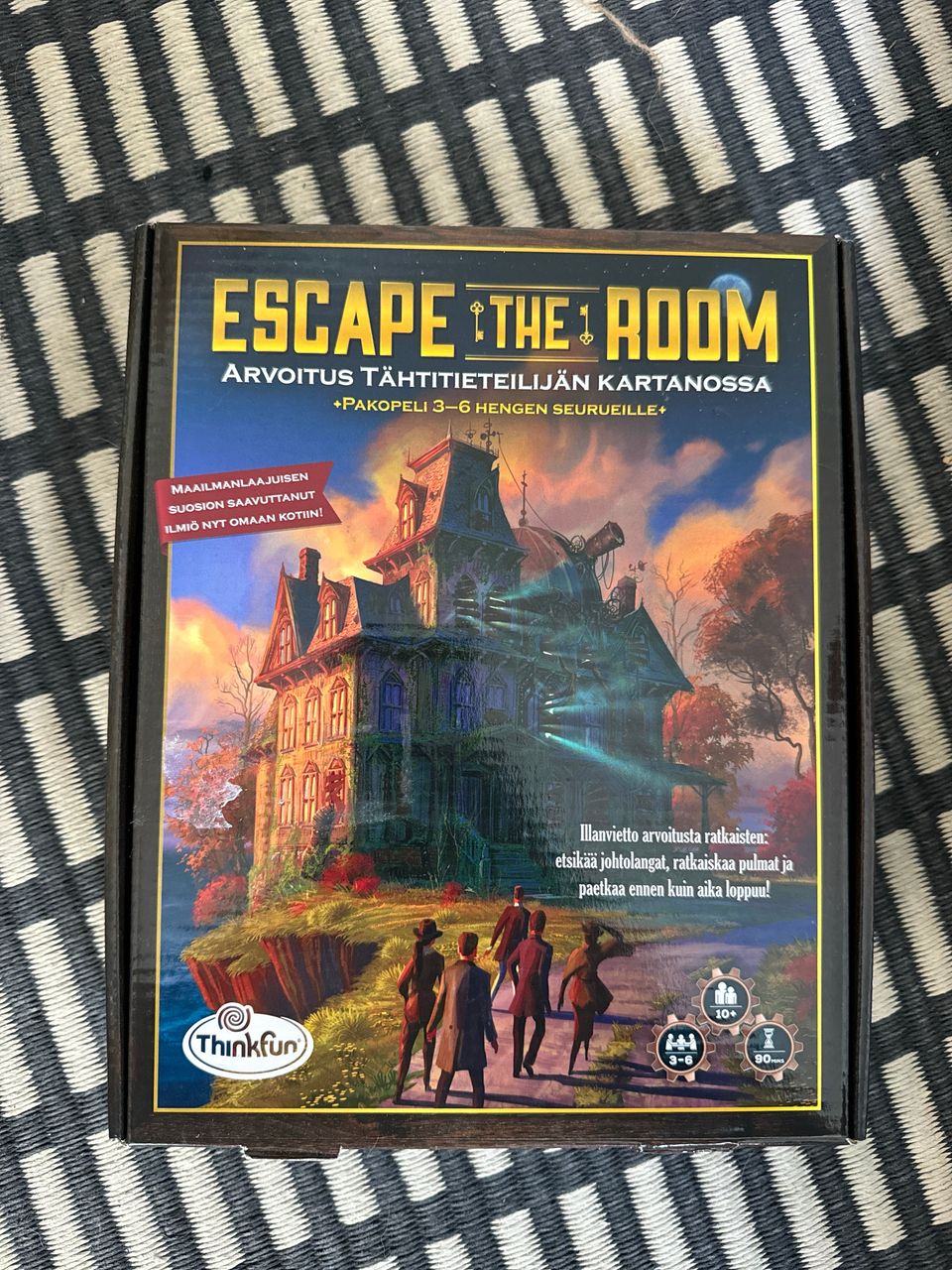 Escape The Room - Arvoitus tähtitieteilijän kartanossa