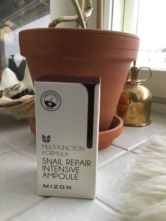 MIZON Snail Repair Intensive Ampoule -seerumi, 30 ml. Uusi!