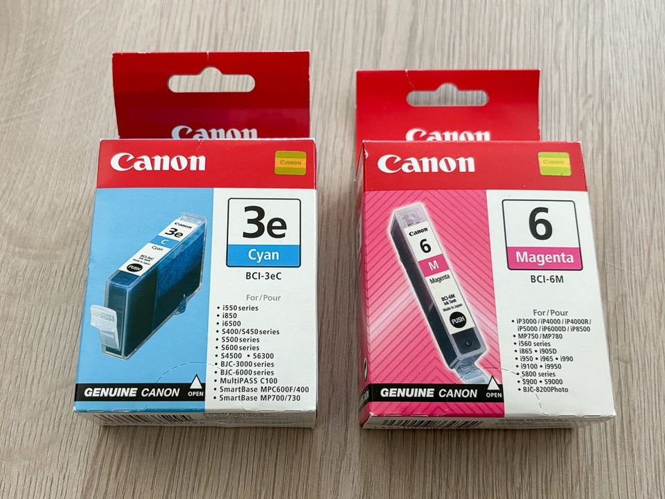 Canon Cyan (3e) ja Magenta (6) musteet.