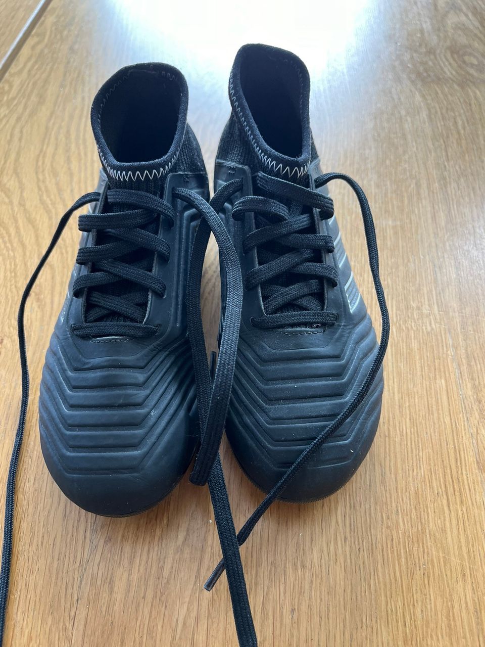 Adidas Predator koko 32