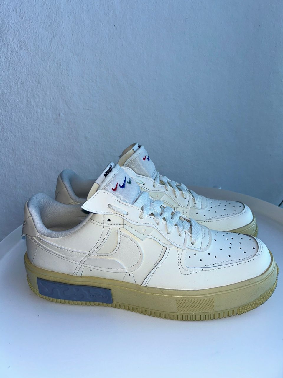 UUDET Nike Air Force 1 -kengät