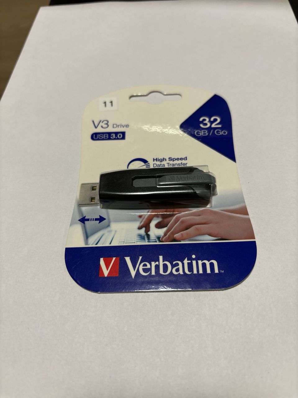 Verbatim 32GB V3 Drive muistitikku