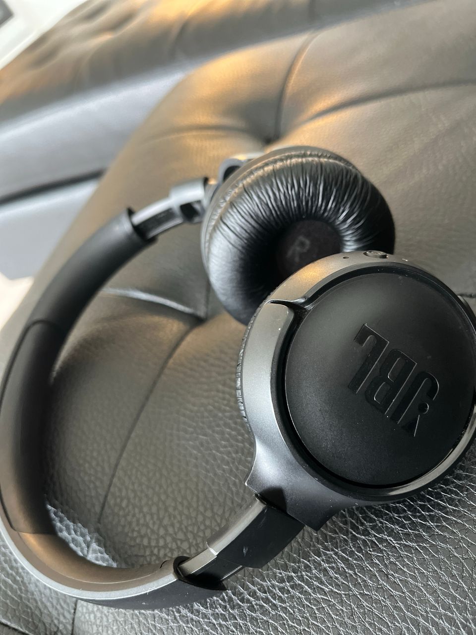 JBL Tune 510BT -Bluetooth-sankakuulokkeet, musta