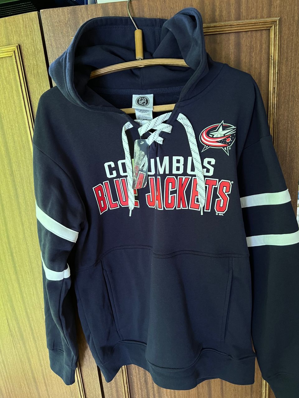 Uusi NHL Columbus Blue Jackets huppari koko M