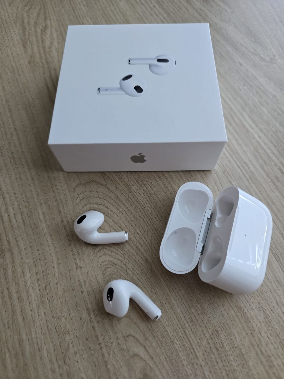 Apple AirPods (3. Sukupolvi)