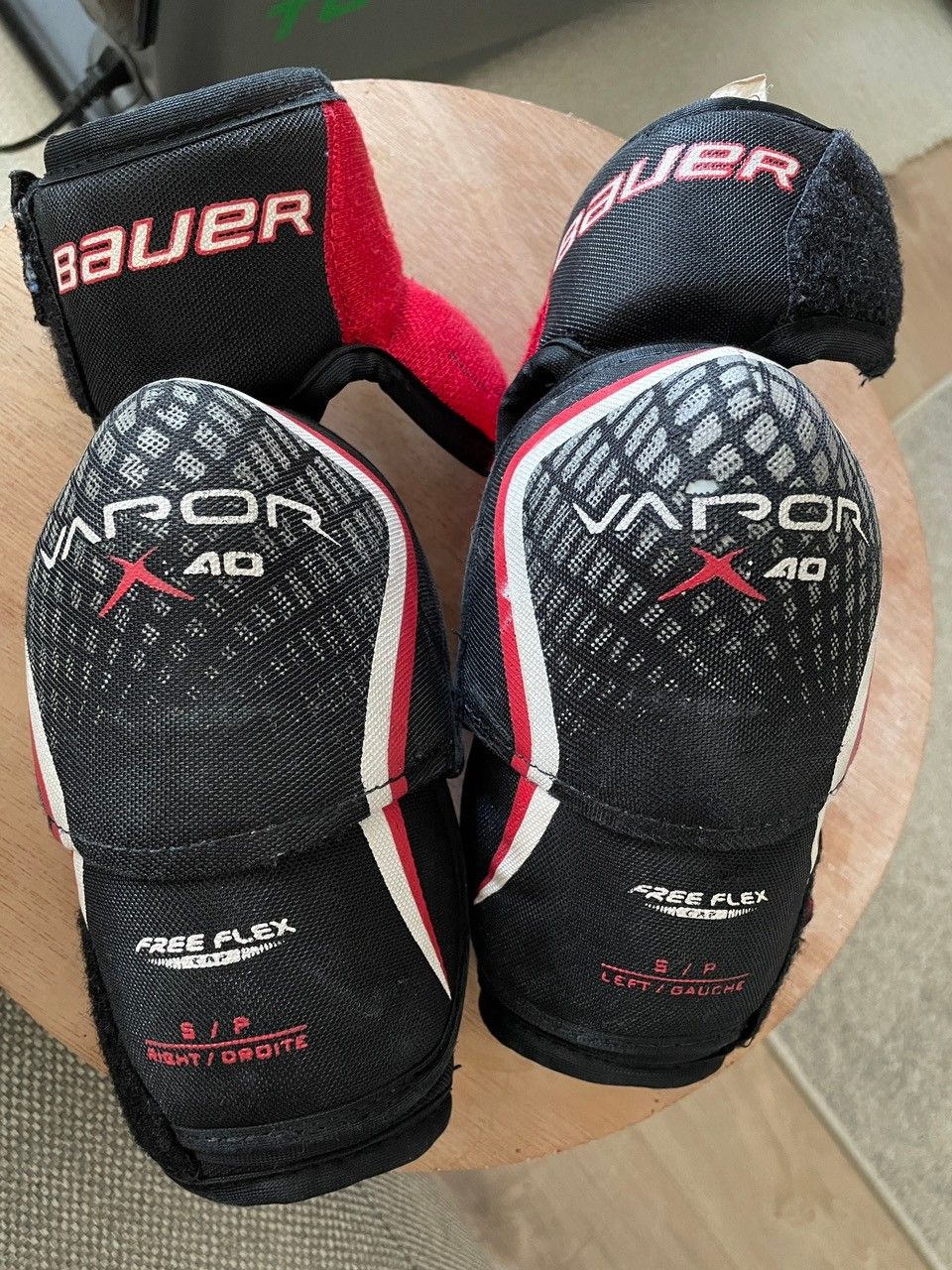 Bauer Vapor X40 kyynärsuojat Junior S