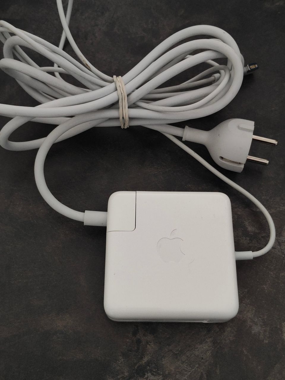 Apple MagSafe 85W virtalähde (Applen alkuperäinen, ADP-85EB)