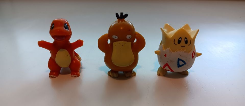 Pokemon figuurit 1999 Nintendo