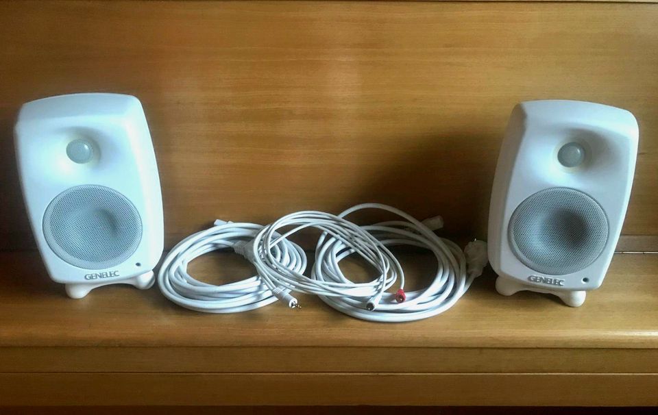 Genelec G two, pari