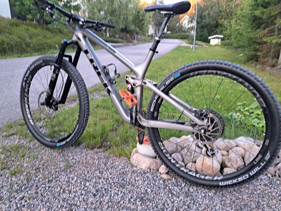 Trek Fuel EX 9.8 29