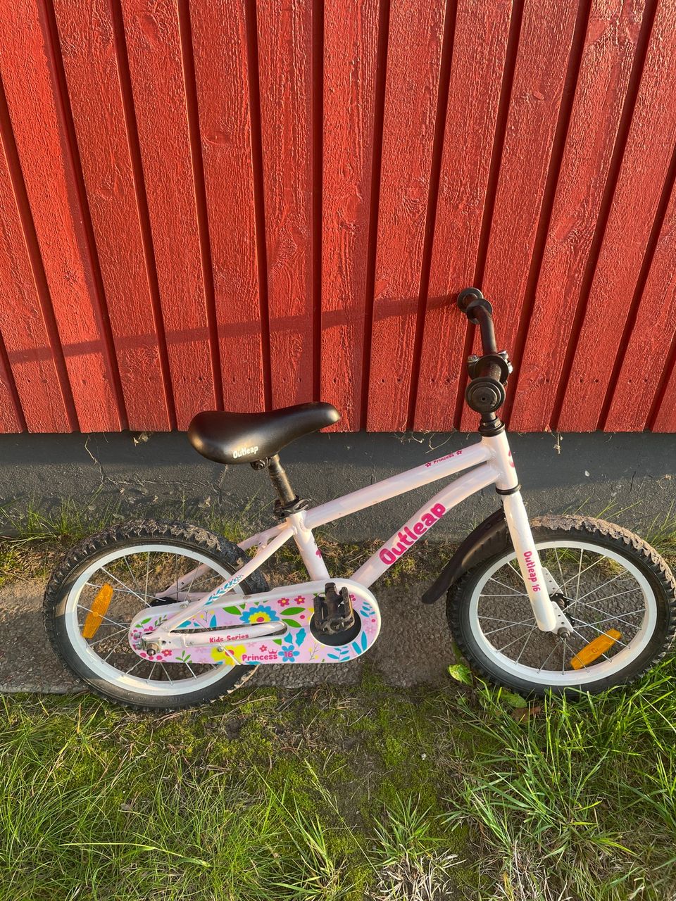 Pyörä 16”