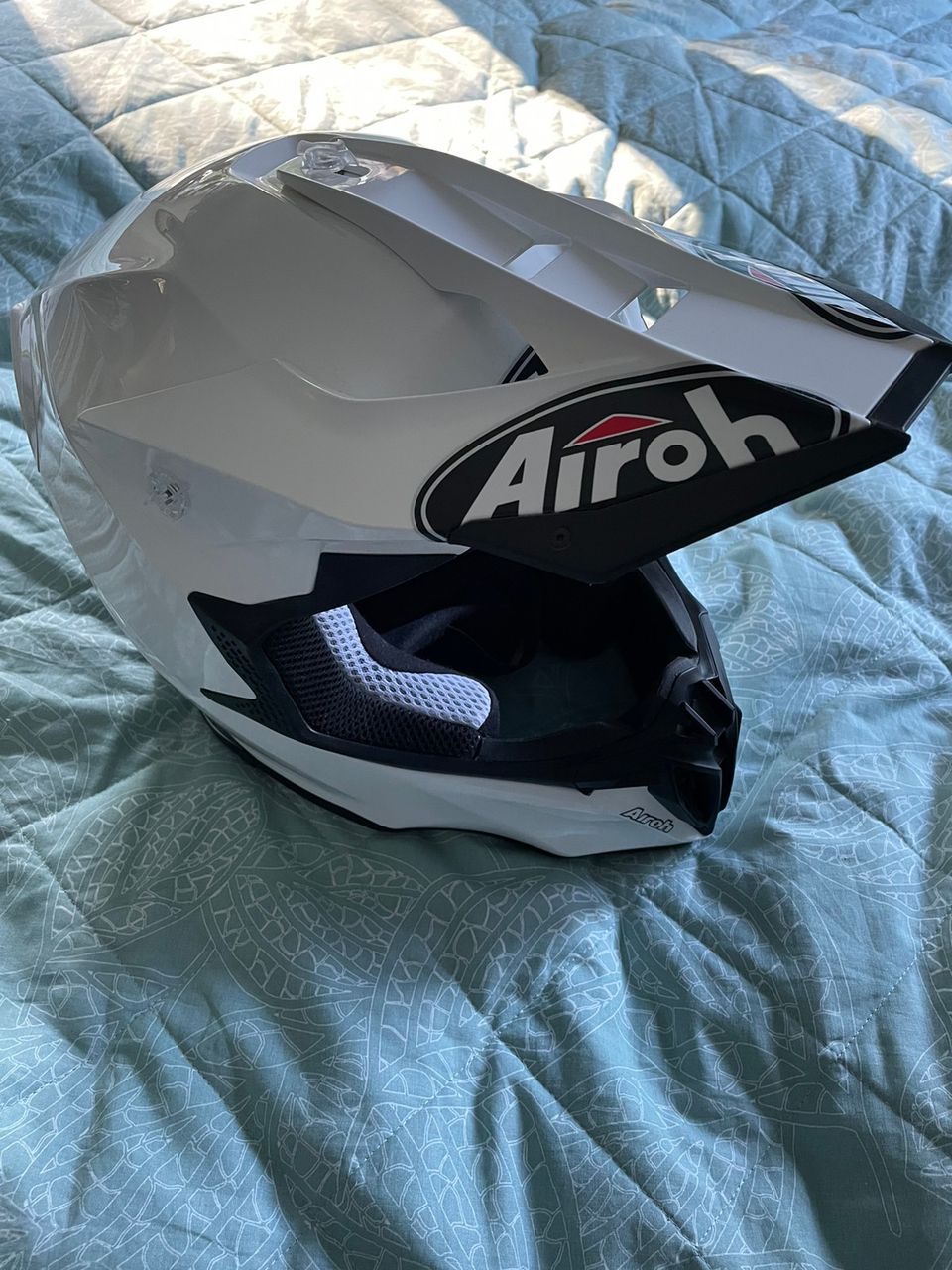 Airoh helmet crossikypärä