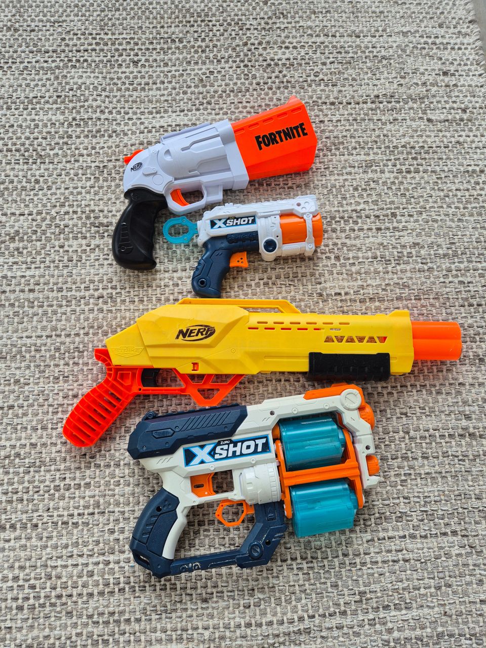 Nerf ja x-shot aseet