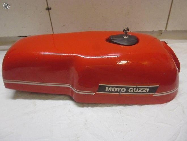 Moto guzzi Le Mans cafe racer tankki