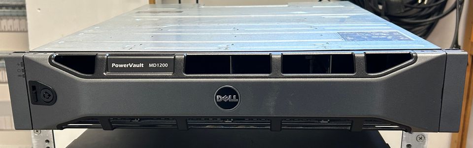 Dell PowerVault MD1200 DAS -levyjärjestelmä