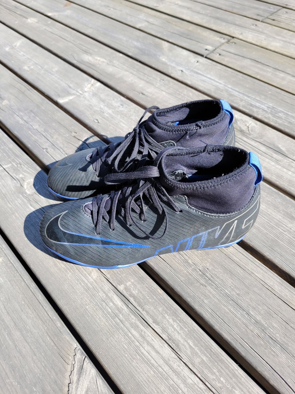 Nappikset, koko 38 (Nike Mercurial)