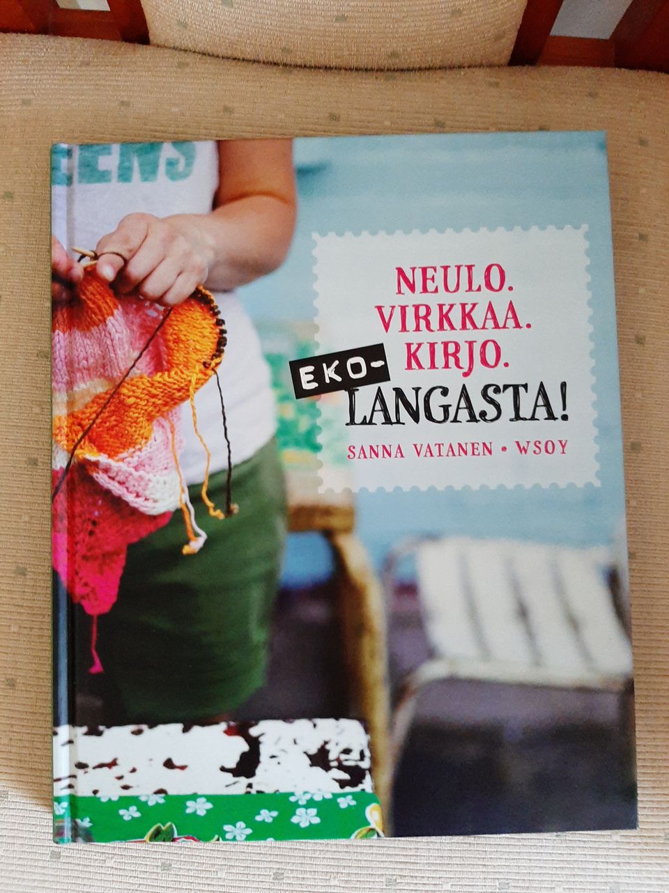 Neulo, virkkaa, kirjo Eko-langasta!