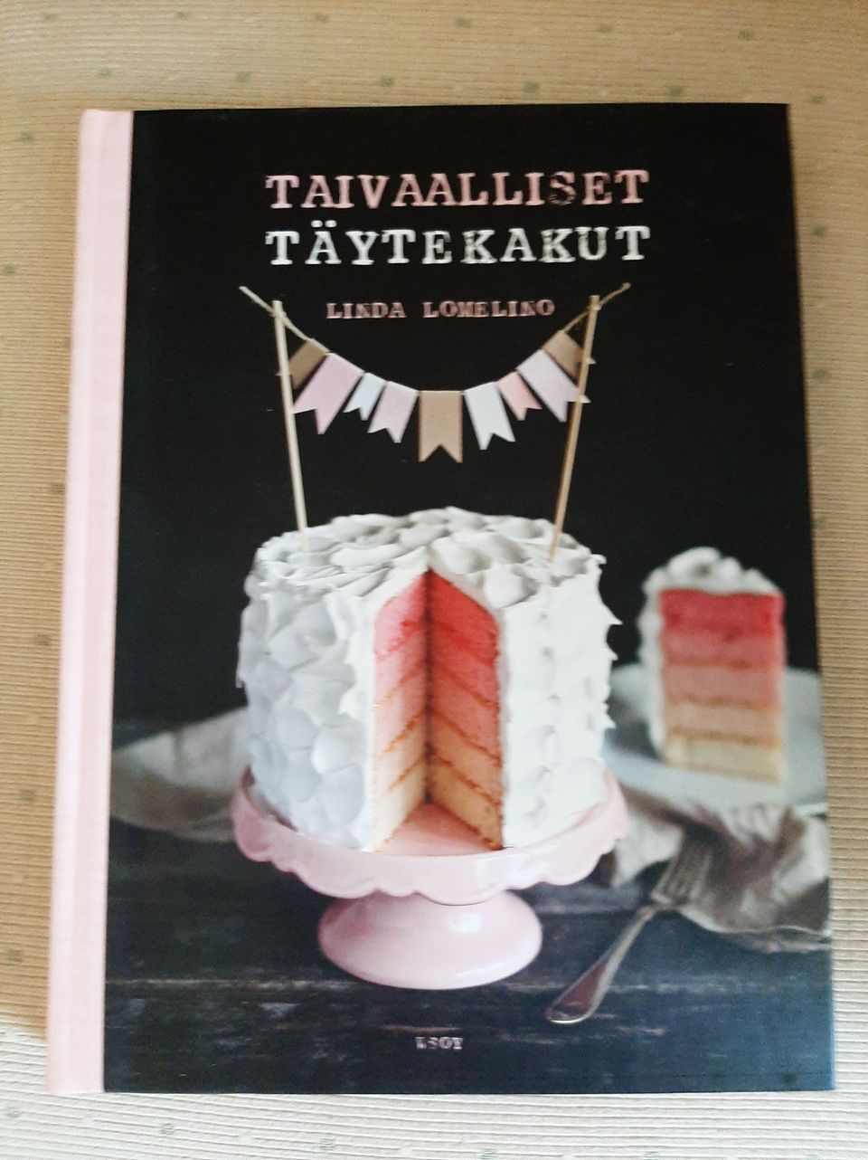 Taivaalliset täytekakut