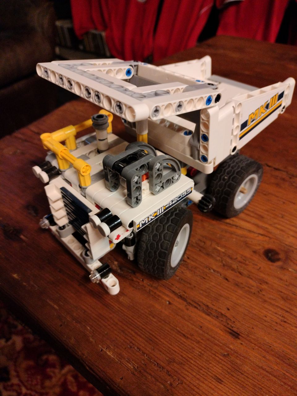 Lego technic 42055 kuorma-auto