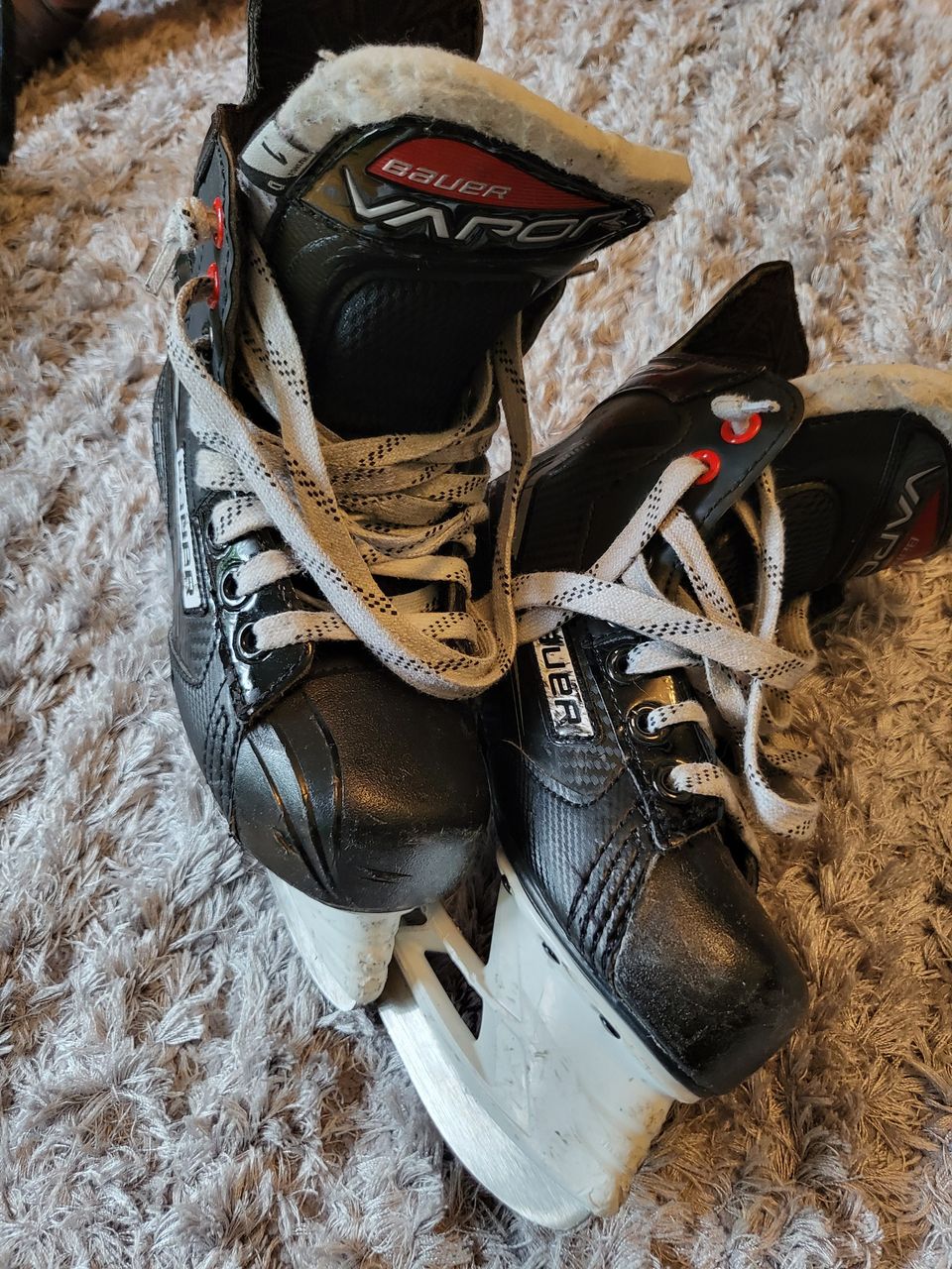 Jääkiekkoluistimet, Bauer Vapor X3.5 JR, koko 33,5