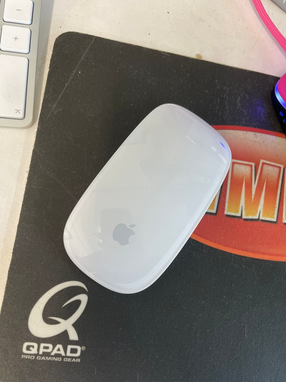 Apple Magic Mouse