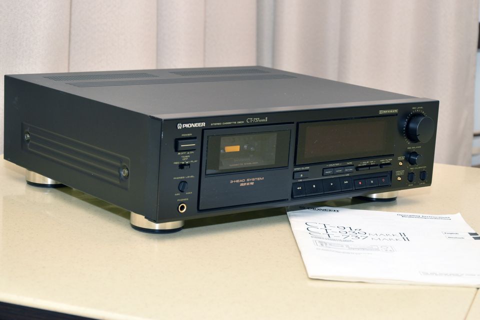 Stereo Kasettidekki Pioneer CT-737 MKII (1988-1989)