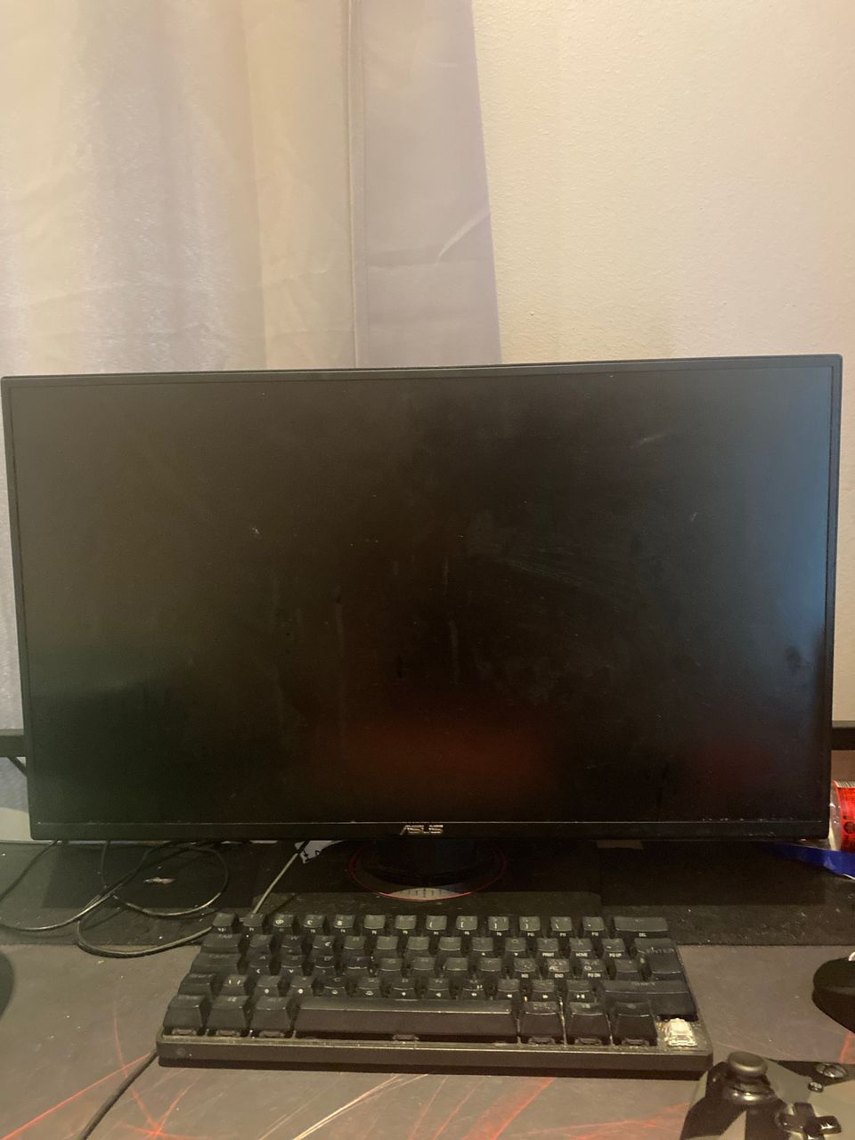 Asus 165hz pelinäyttö