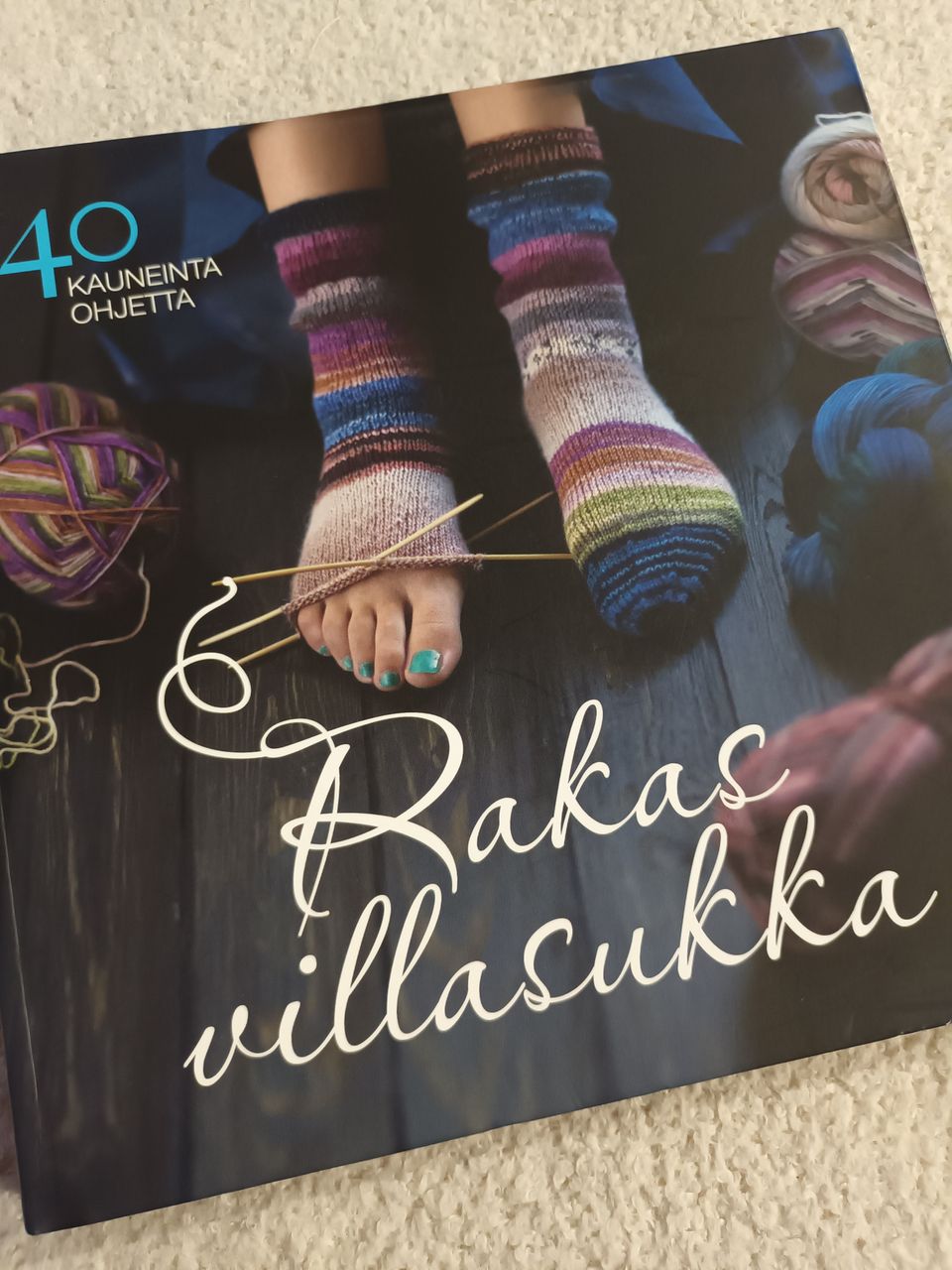 Rakas villasukka -kirja