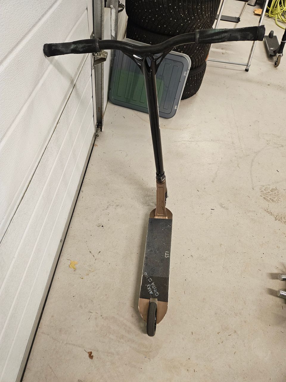 Custom scootti