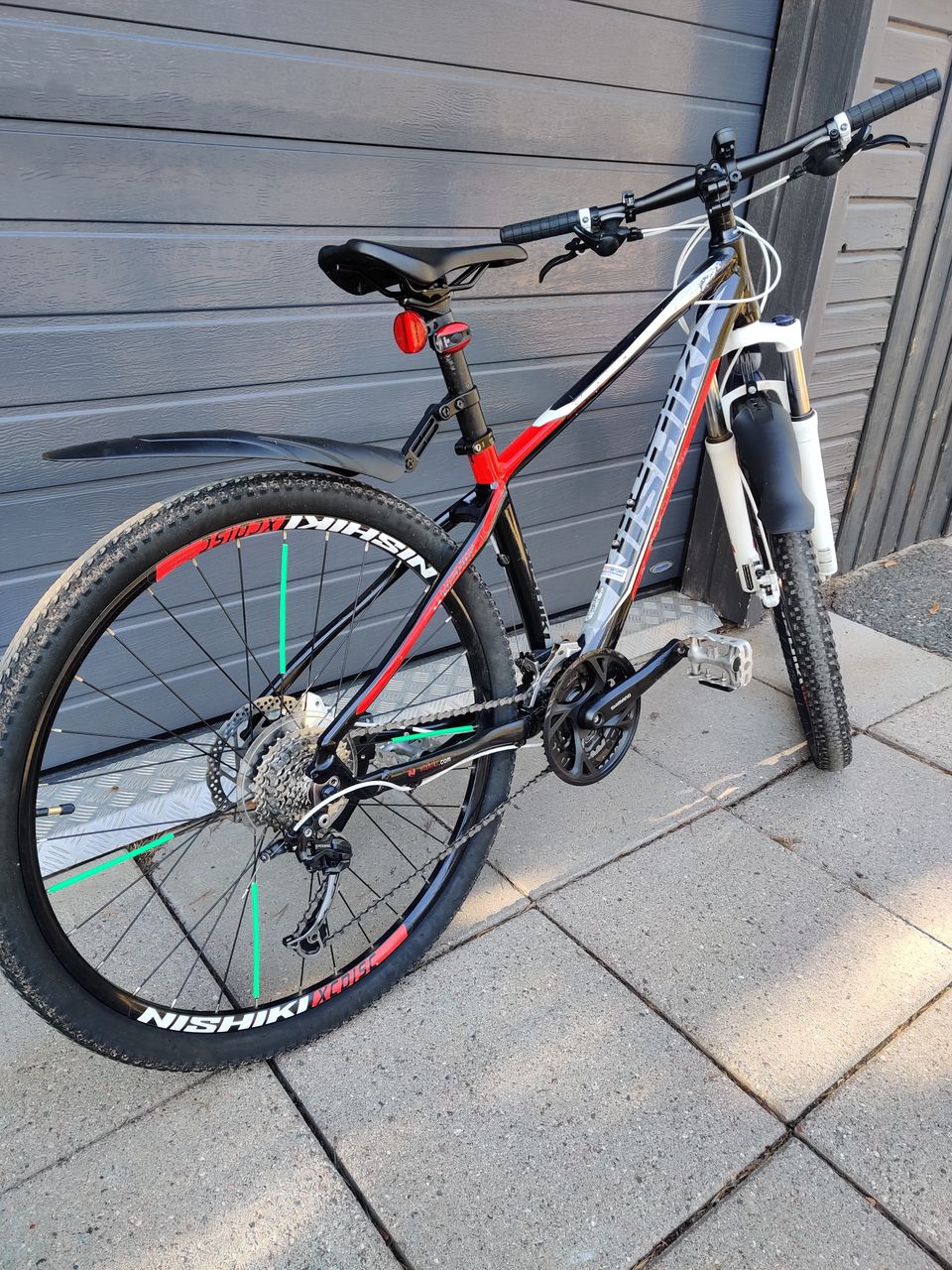 Nishiki Kodiak 27,5 pyörä runko 16"