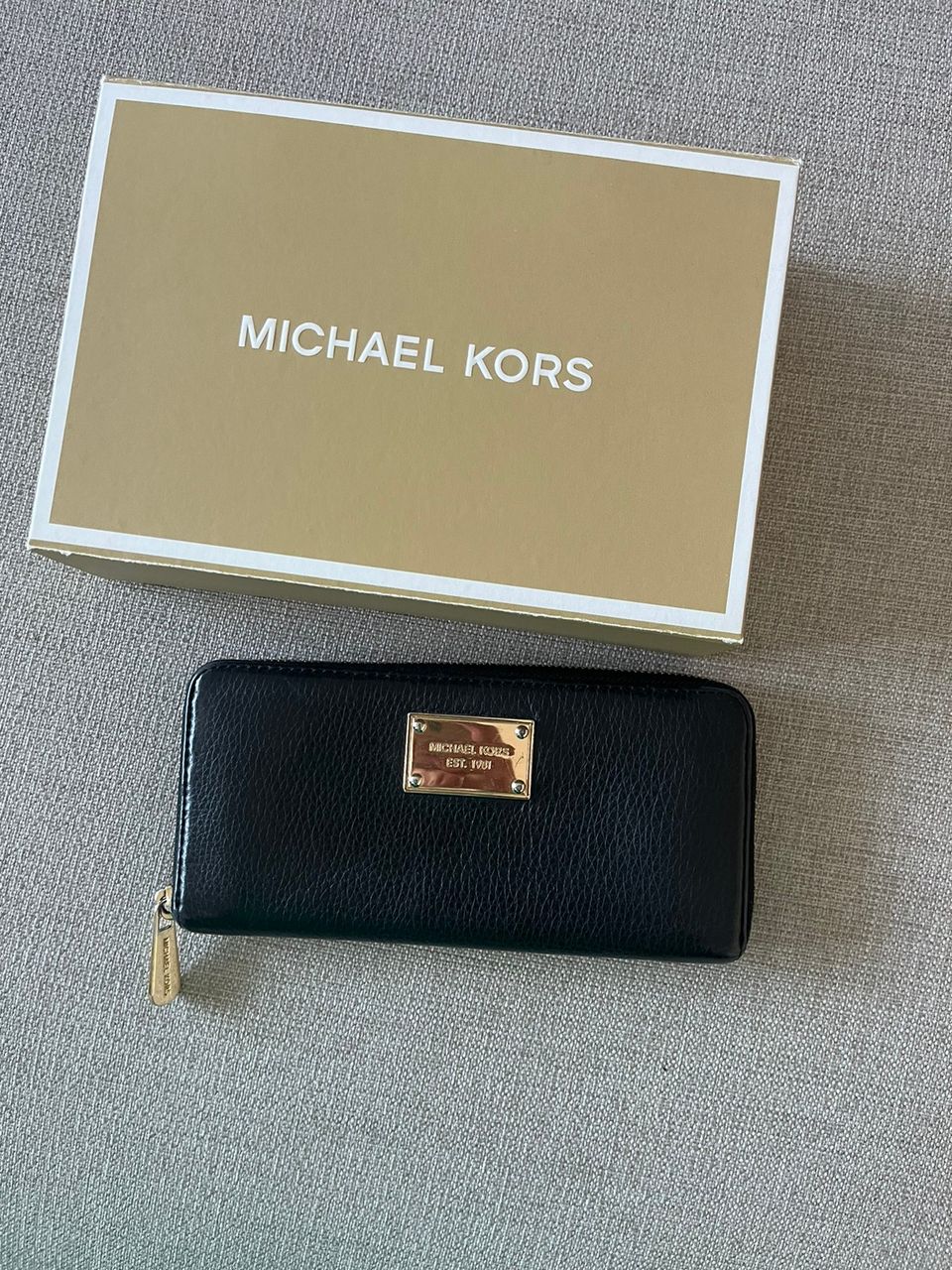 Michael Kors nahkalompakko