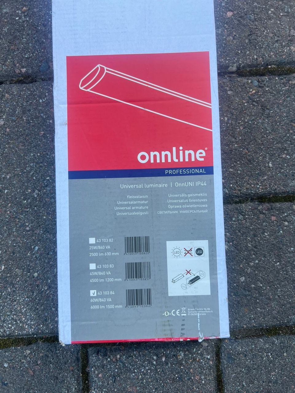 Onnline OnnUNI IP44 LED valaisimia 150cm