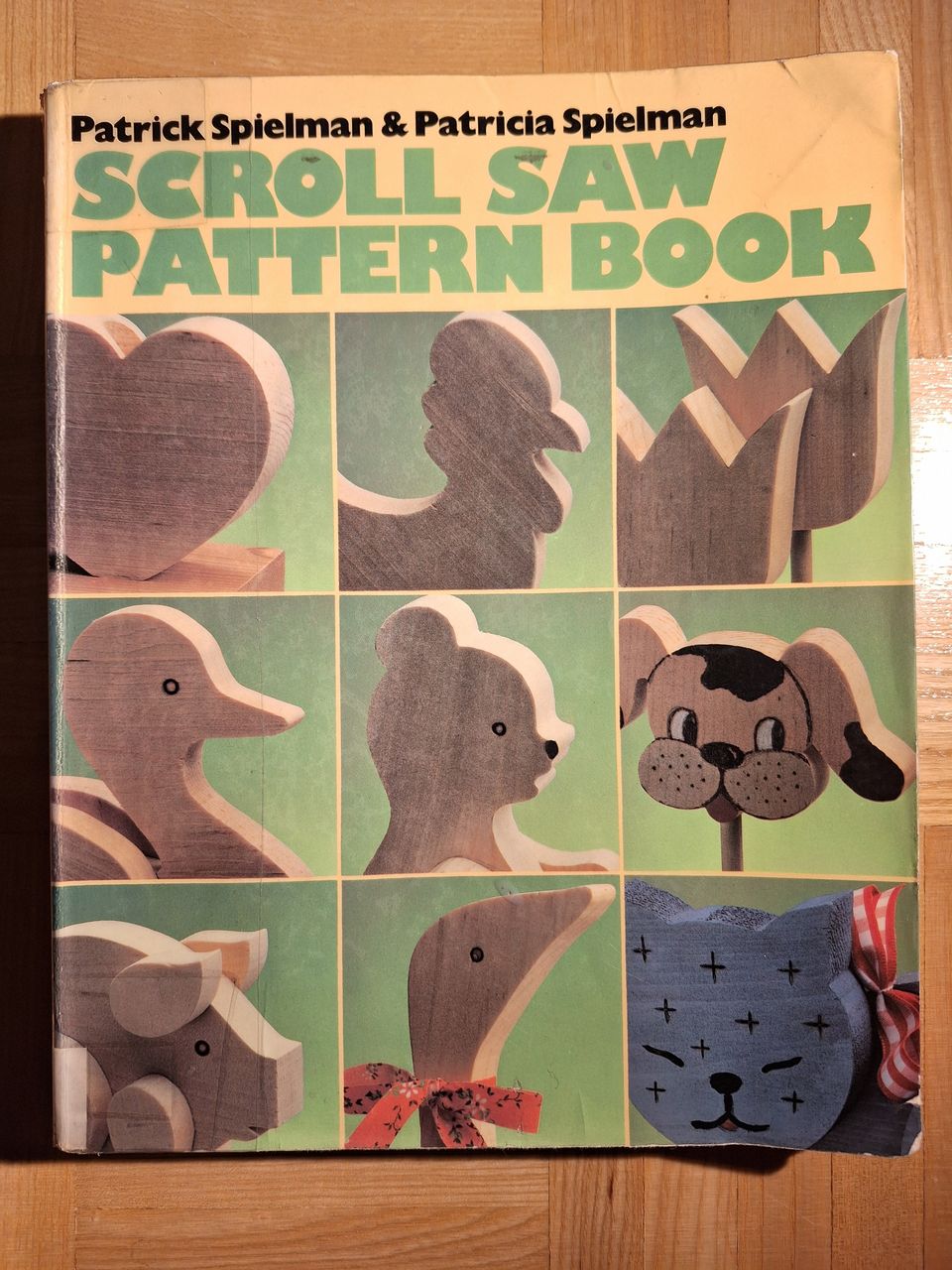 Scroll Saw Pattern Book - sahausmallikirja