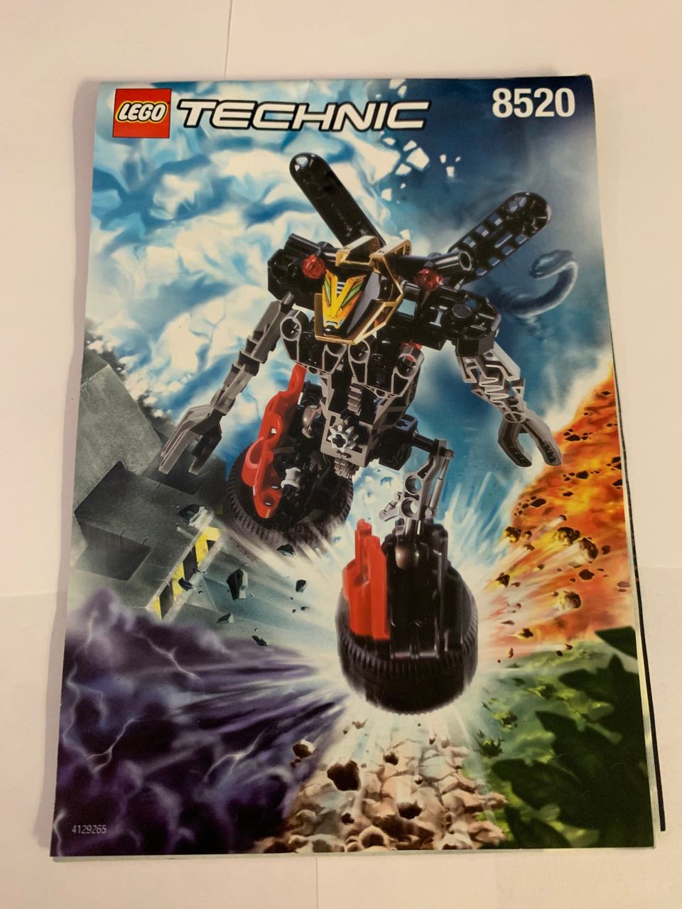 Lego Technic Throwbot/Slizer: Millenia (8520)